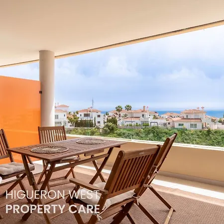 Sunset Horizon - Sea View Terrace With Wellness Pool And Sauna, Higueron South, Apartamento Fuengirola