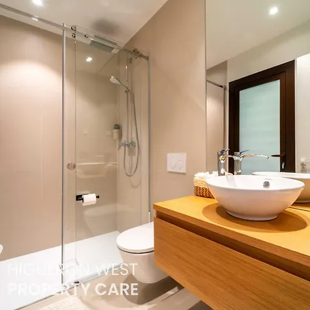 Sunset Horizon - Sea View Terrace With Wellness Pool And Sauna, Higueron South, Fuengirola